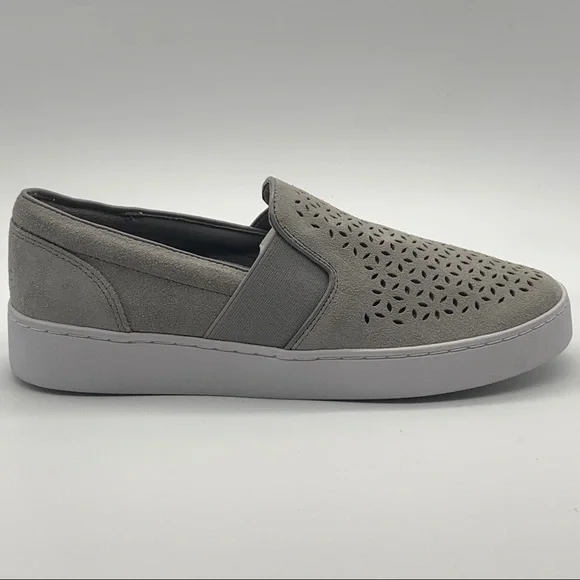 MAXSOLD Vionic Kani Grey Slip-On Walking Shoes, 7.5M US - Picture 2 of 14